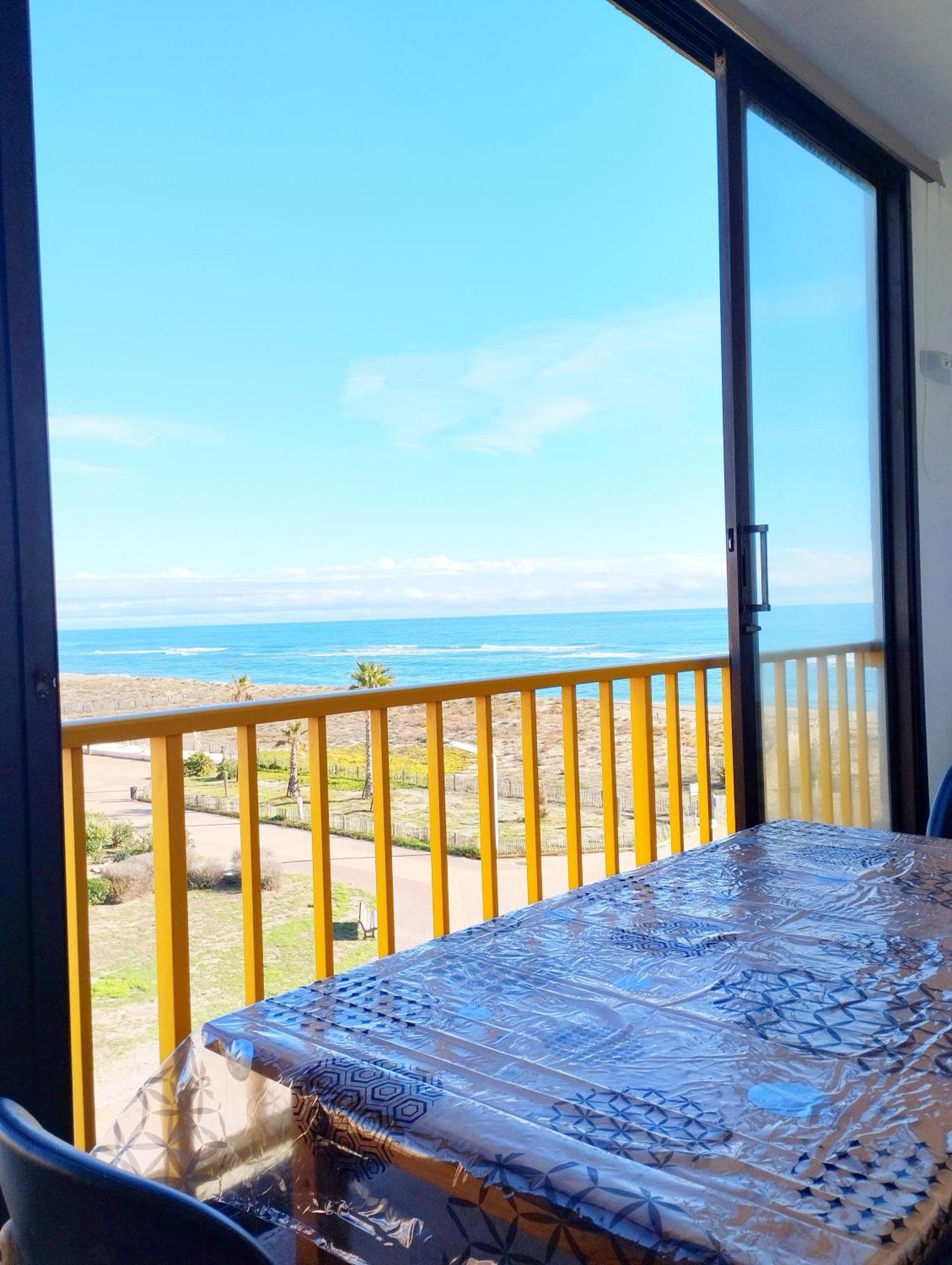 Appartement Vue Mer Ле Баркарес Экстерьер фото