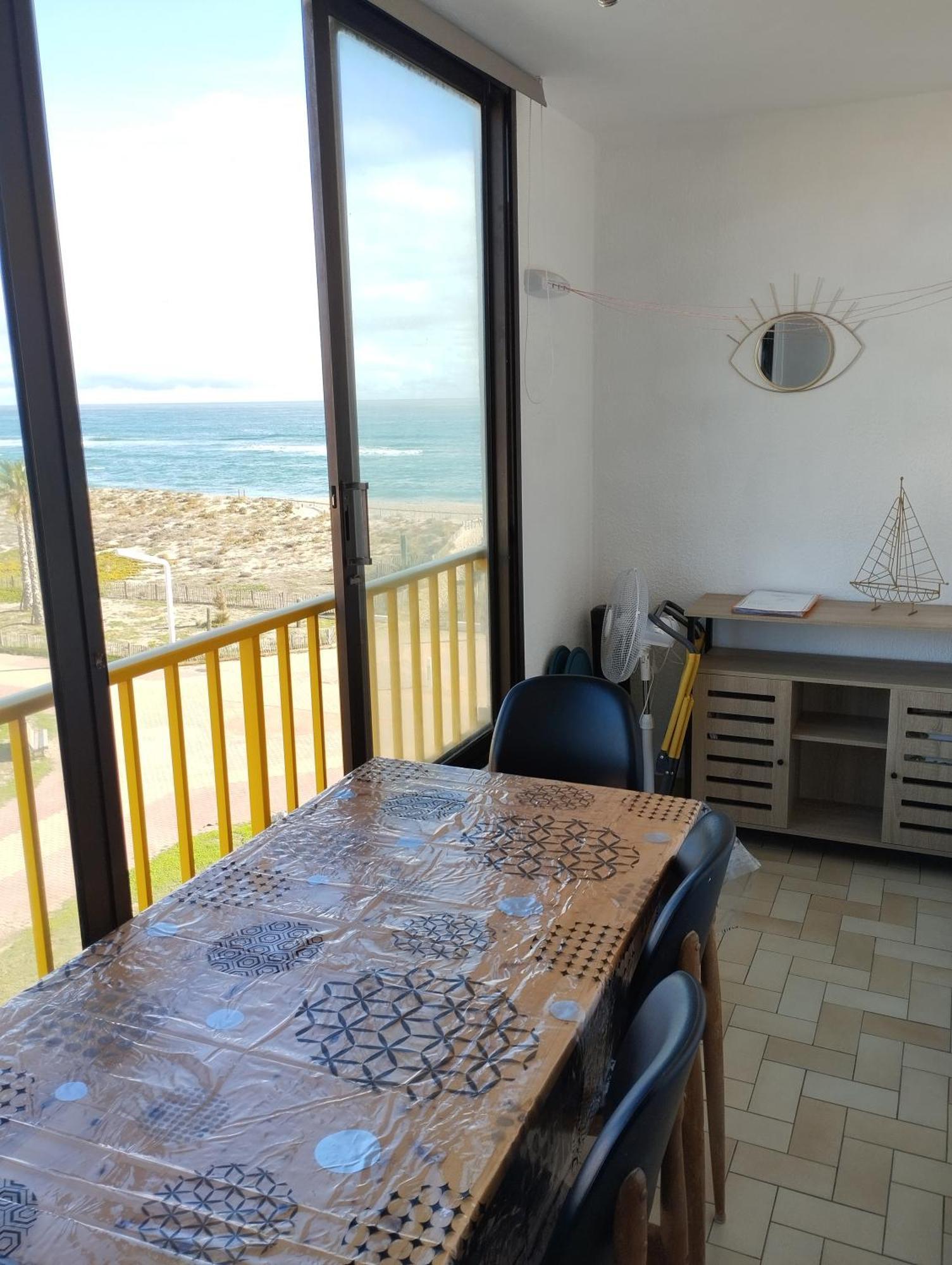 Appartement Vue Mer Ле Баркарес Экстерьер фото
